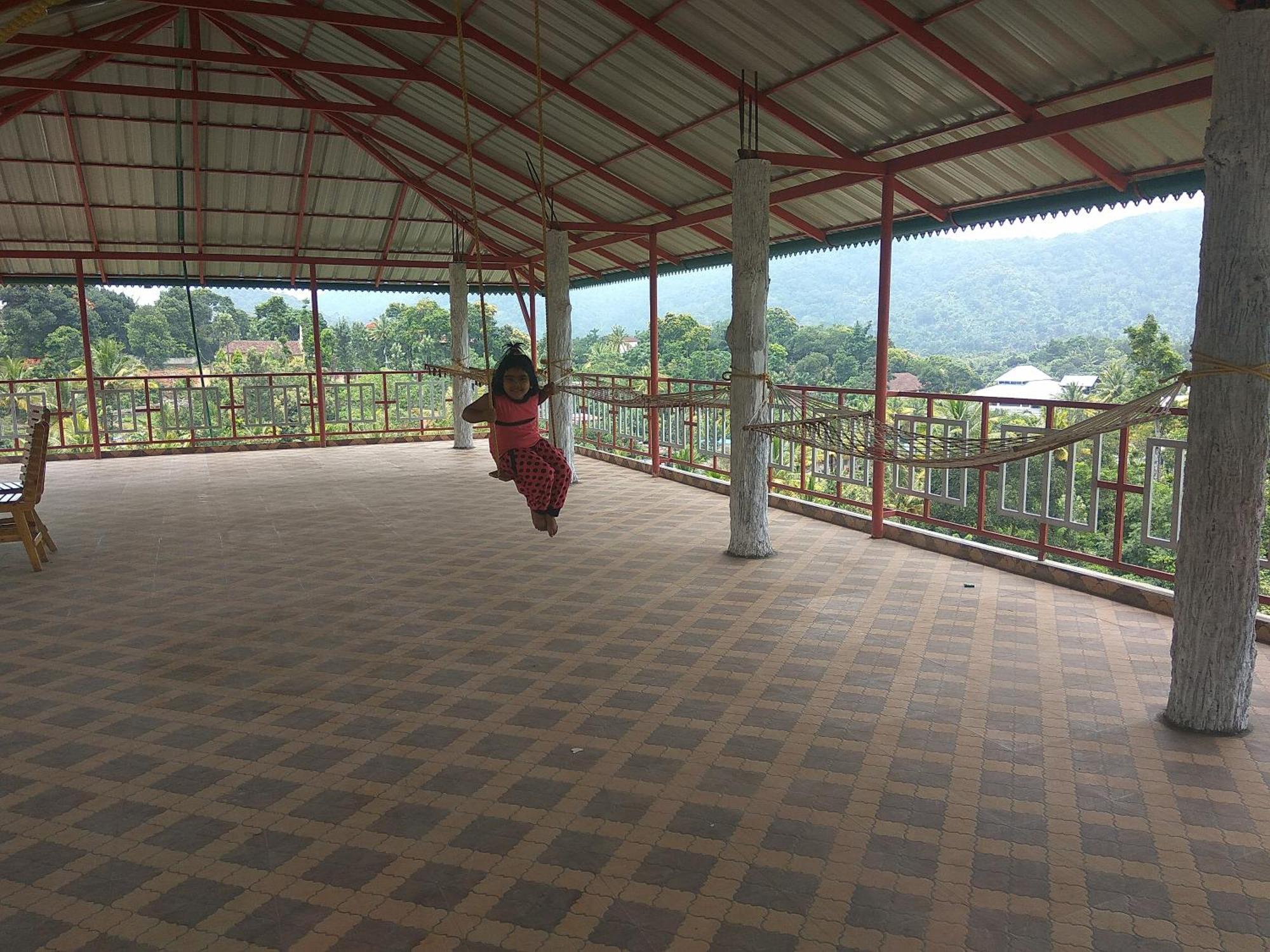 Panthalams Homestay Thekkady Exterior photo