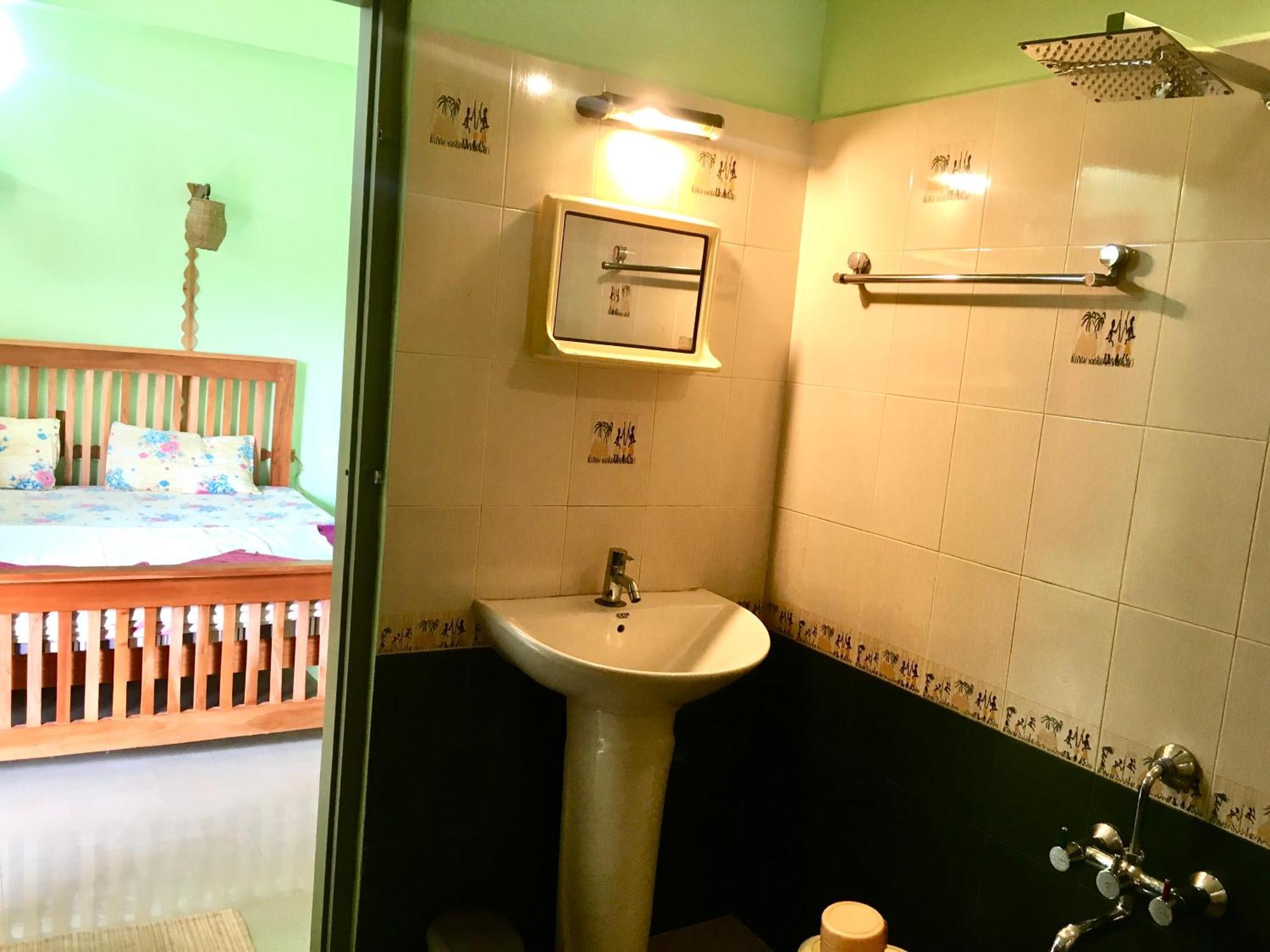 Panthalams Homestay Thekkady Exterior photo
